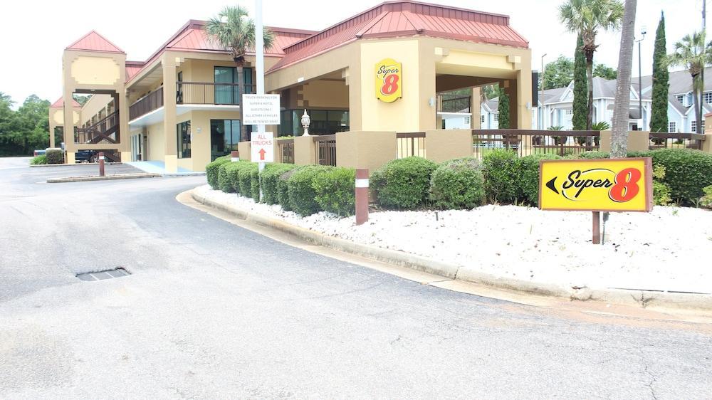 Super 8 By Wyndham Mobile/Tillmans Corner Extérieur photo