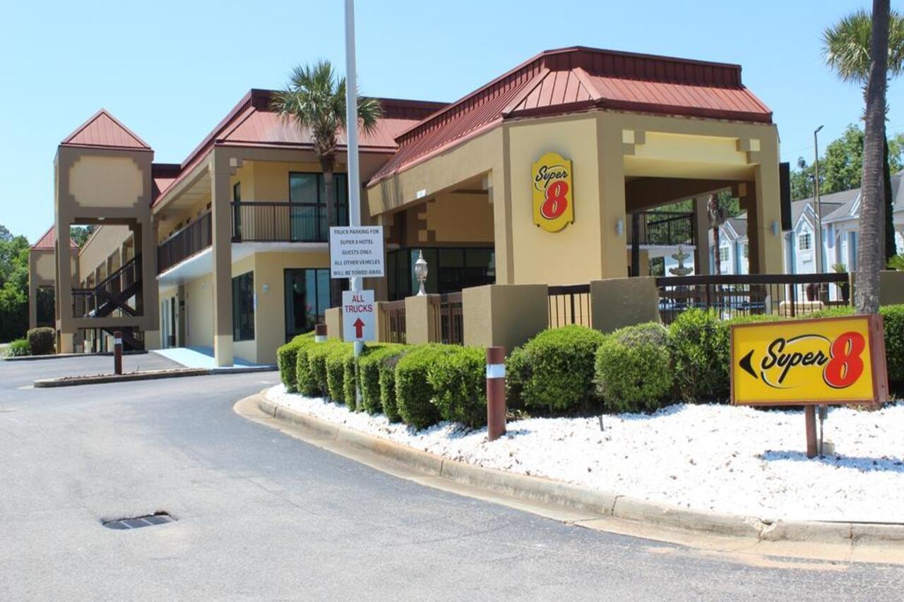 Super 8 By Wyndham Mobile/Tillmans Corner Extérieur photo