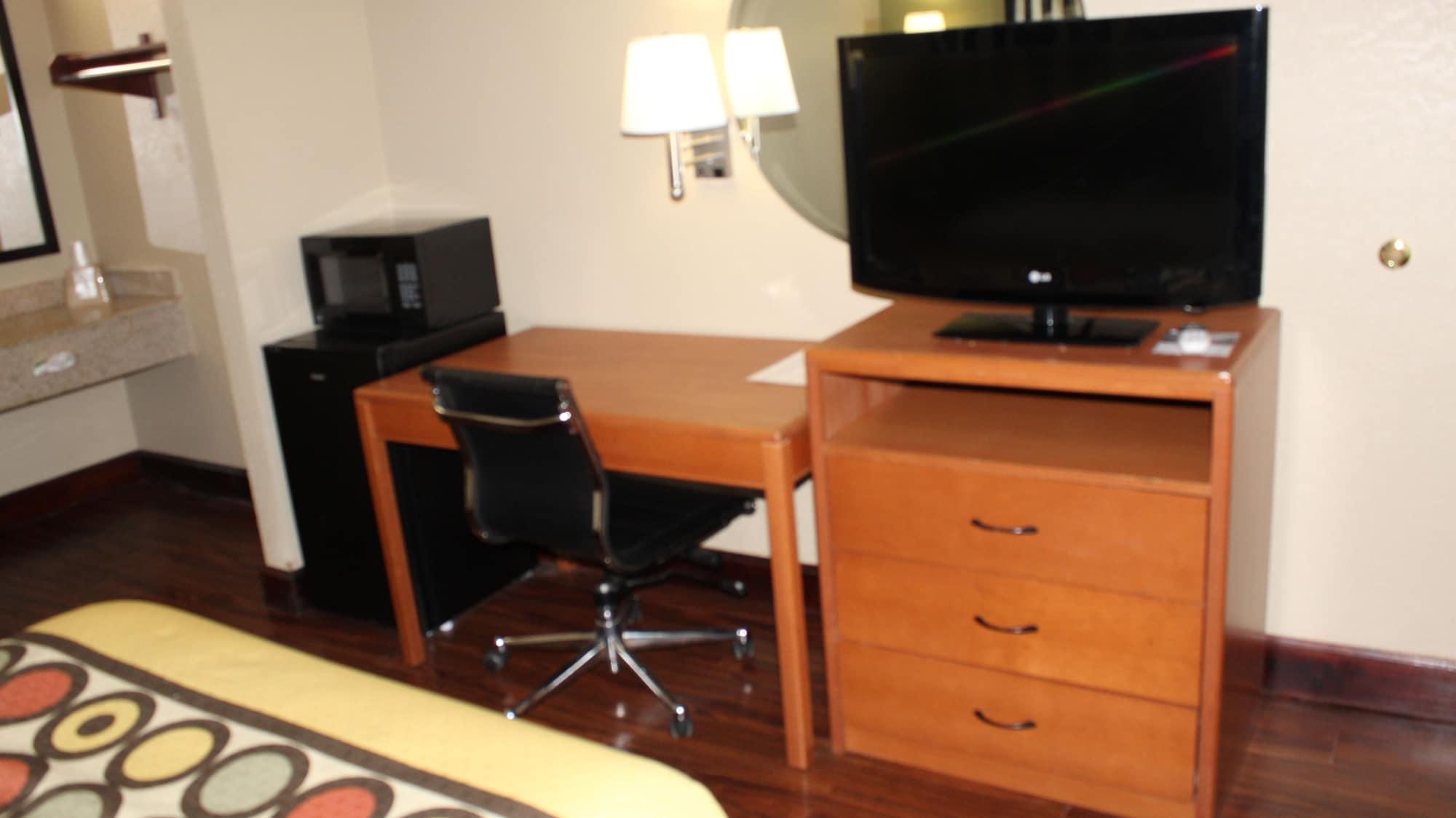 Super 8 By Wyndham Mobile/Tillmans Corner Extérieur photo
