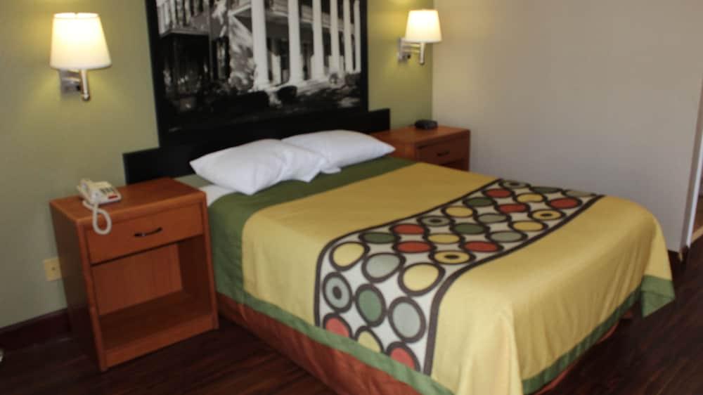 Super 8 By Wyndham Mobile/Tillmans Corner Extérieur photo